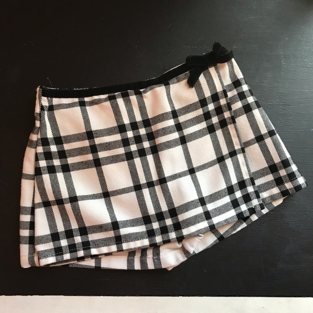 Old Navy Baby Black & White Plaid Skort 12-18M - Picture 8 of 8
